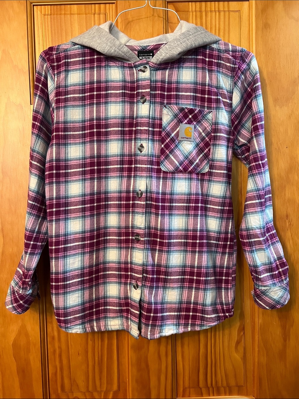 NWOT flannel burgundy/light blue/black/white Plaid, sweatshirt gray hood